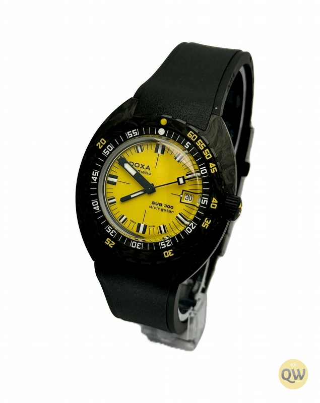 Doxa SUB 300 Carbon Divingstar
