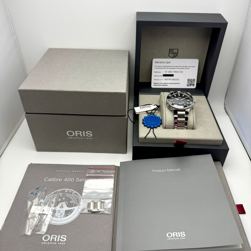 Oris Aquis Date Calibre 400 Grey