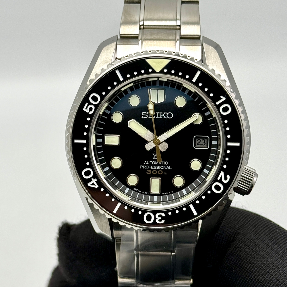 Seiko MarineMaster 300