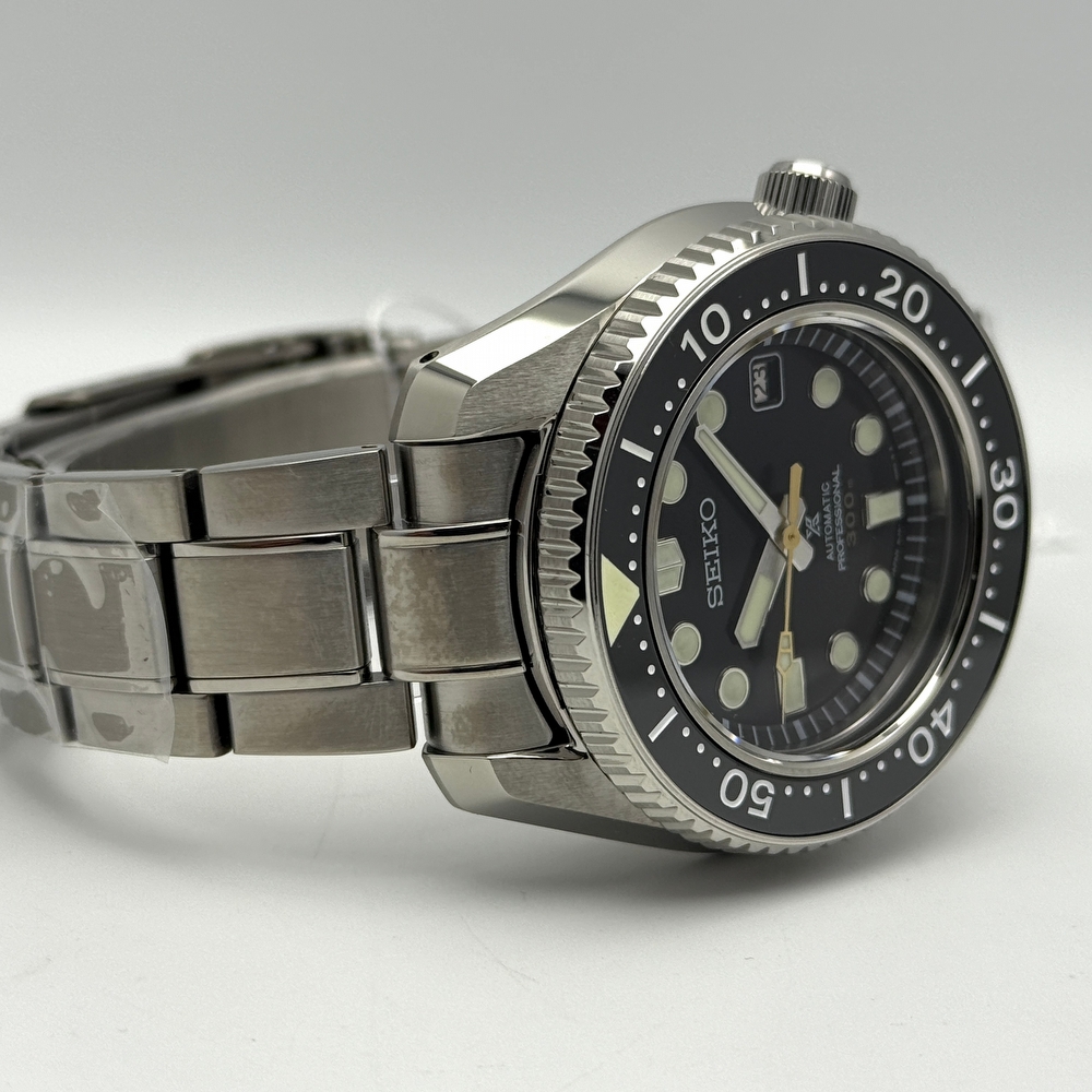 Seiko MarineMaster 300