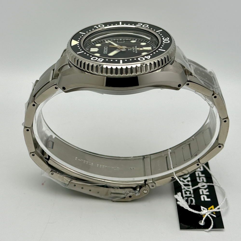 Seiko MarineMaster 300