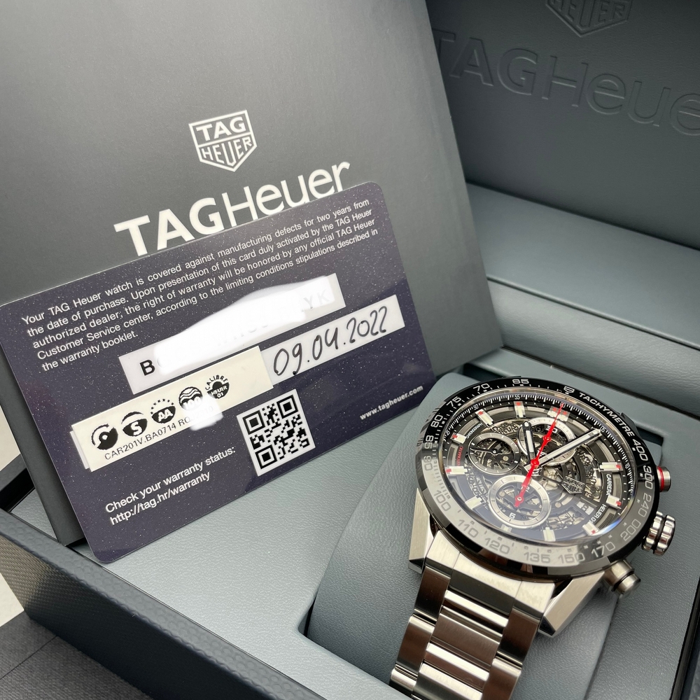 Tag Heuer Carrera Heuer 01