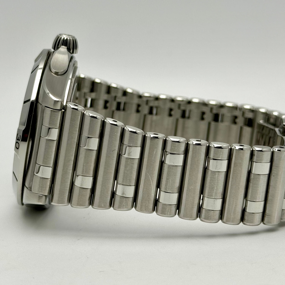  Breitling Chronomat GMT 40 Automatic