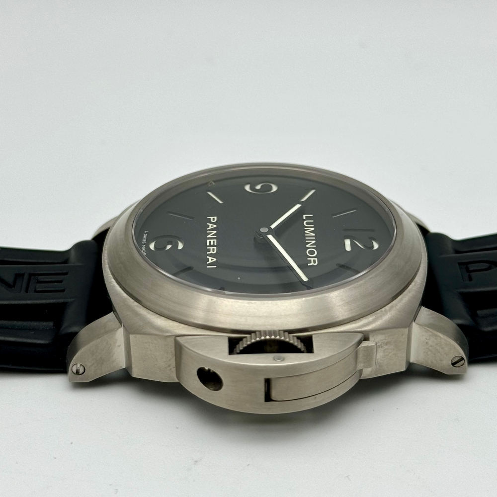  Panerai Luminor Base Titanio