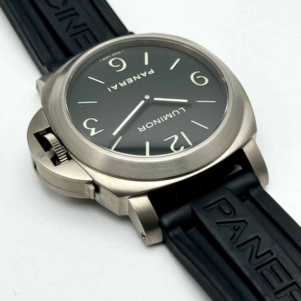  Panerai Luminor Base Titanio
