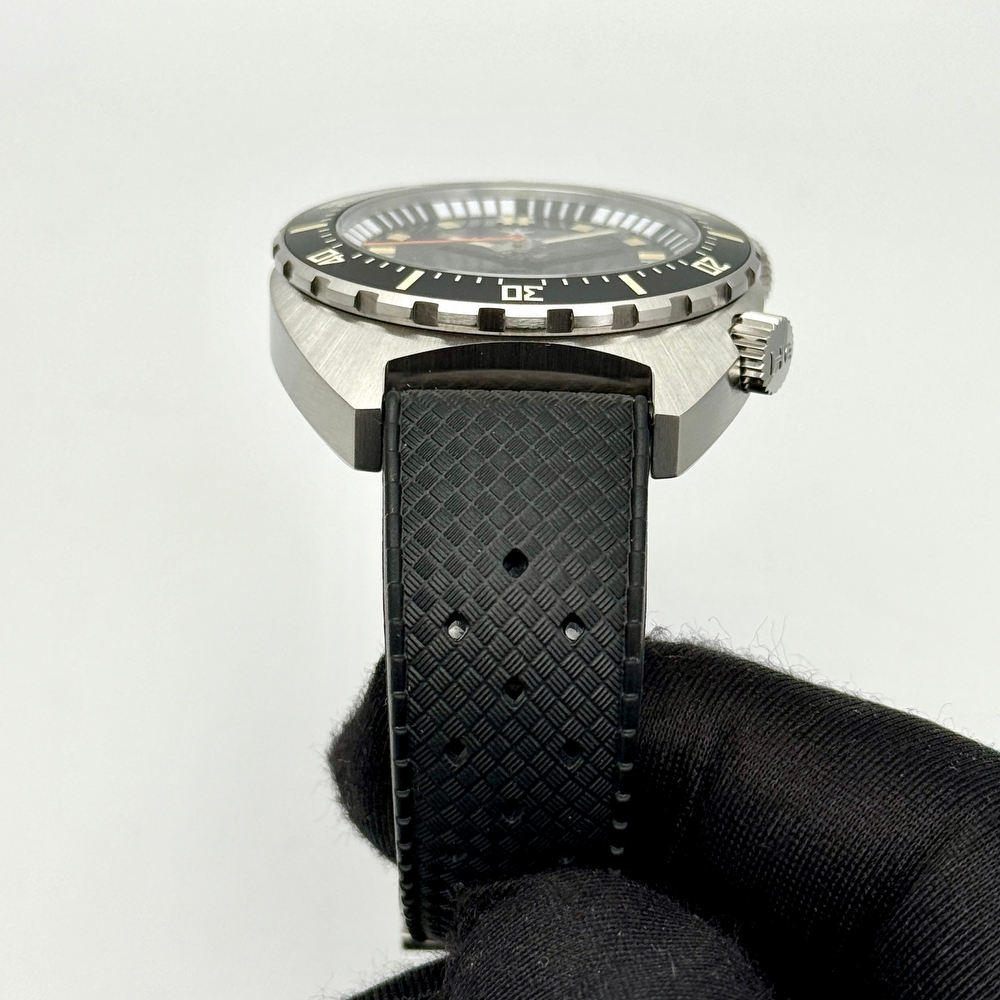 Aquastar Benthos Heritage II