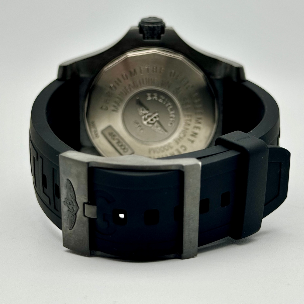 BREITLING AVENGER SEAWOLF BLACK AND YELLOW AUTOMATIC