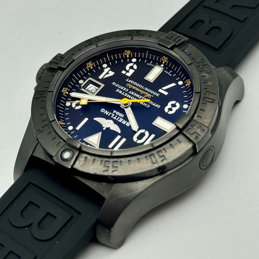 BREITLING AVENGER SEAWOLF BLACK AND YELLOW AUTOMATIC