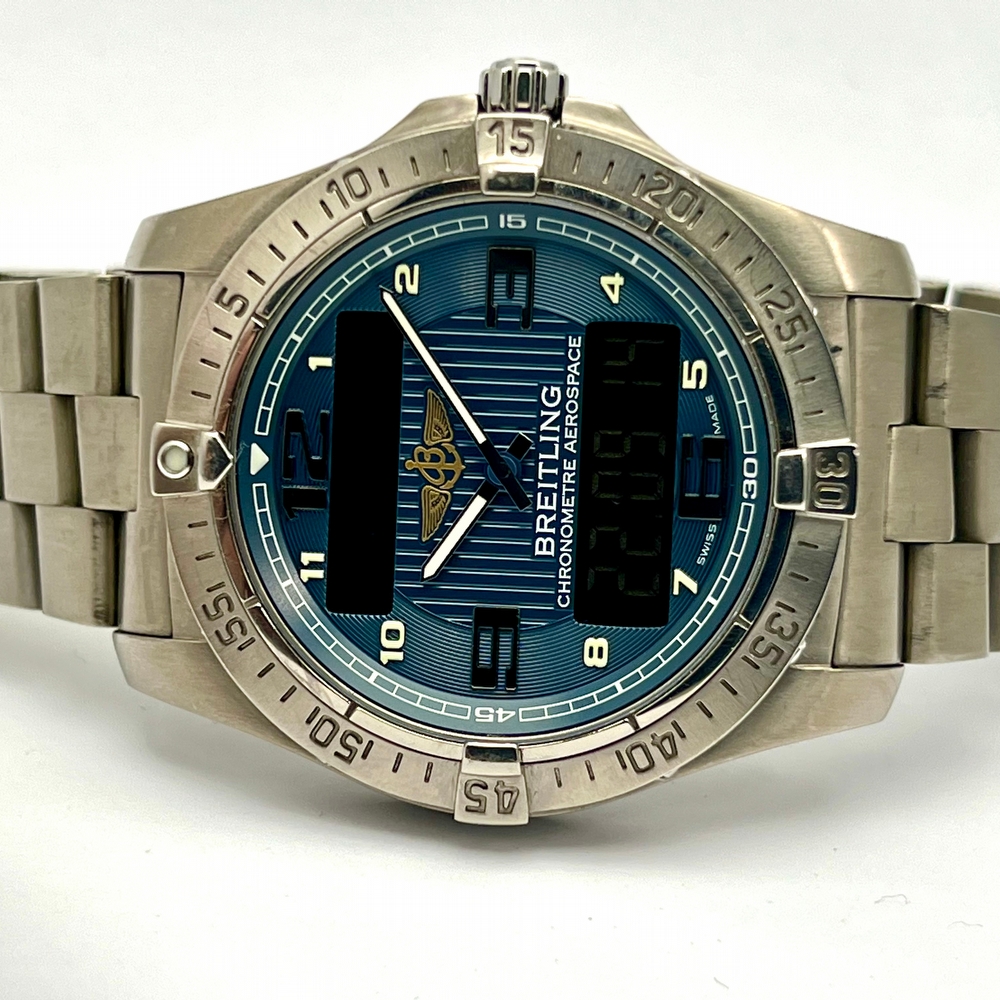 Breitling Aerospace Avantage Airforce Blue dail