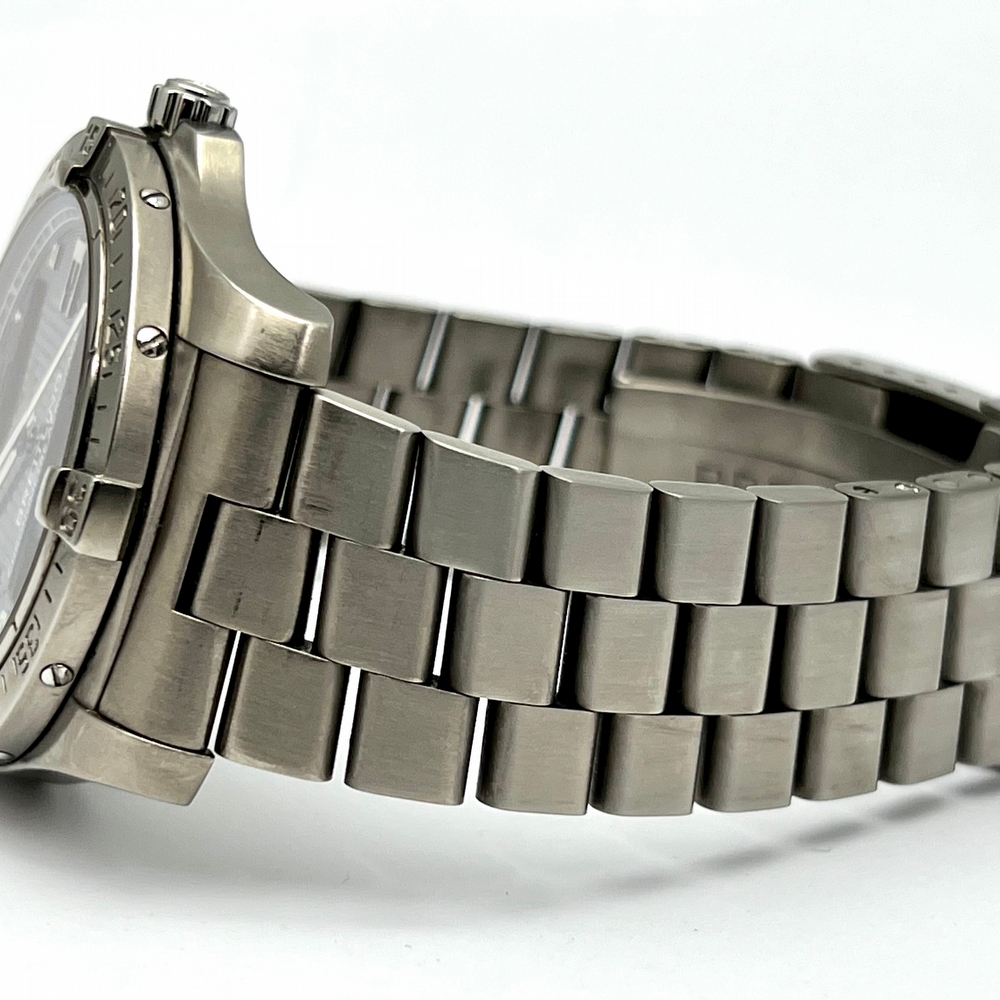 Breitling Aerospace Avantage Airforce Blue dail