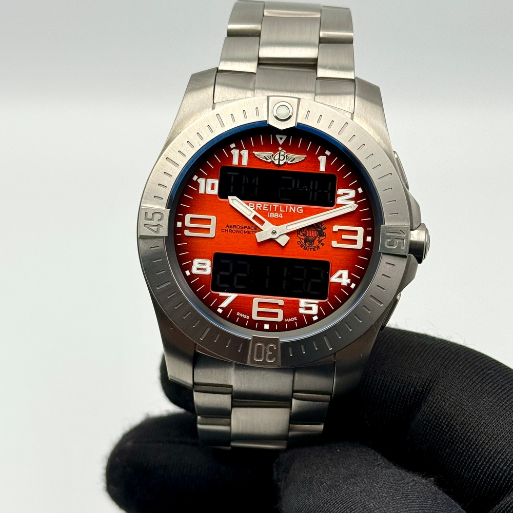 Breitling Aerospace B70 Orbiter