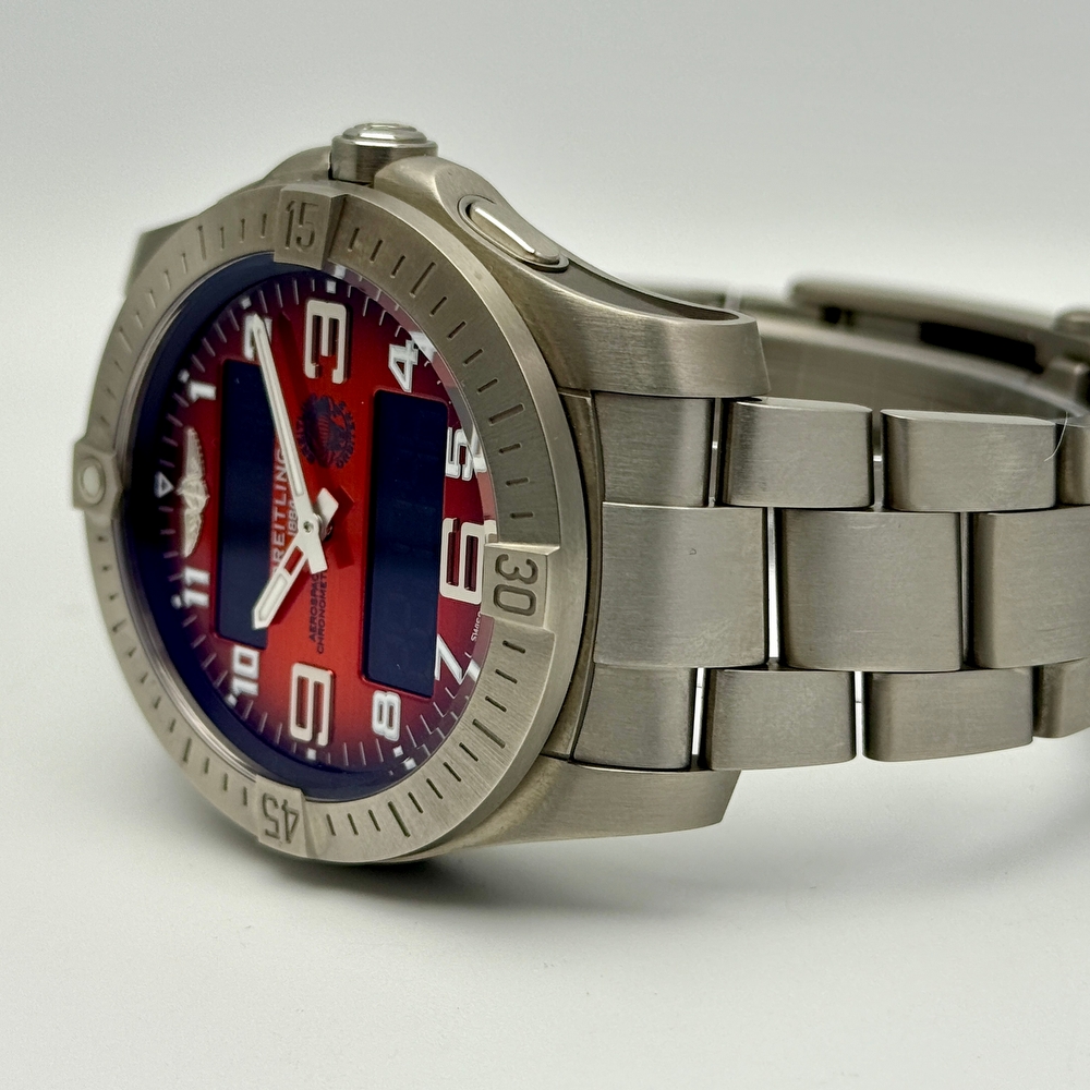 Breitling Aerospace B70 Orbiter