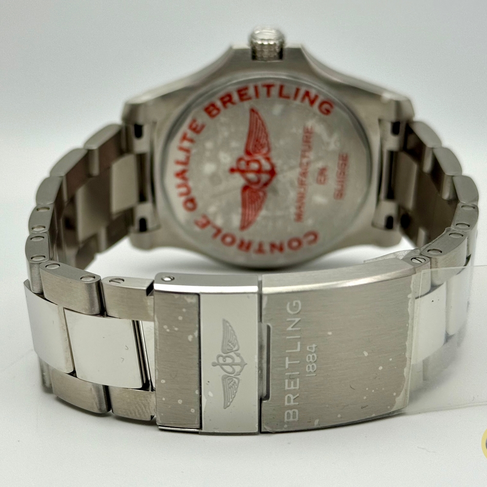 Breitling Avenger 43 Automatic