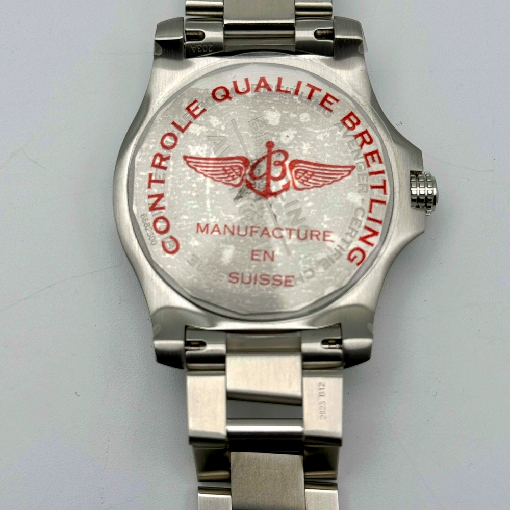 Breitling Avenger 43 Automatic