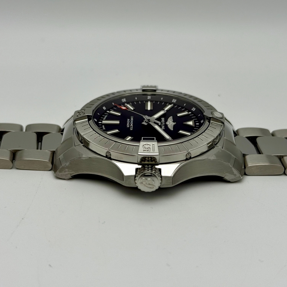 Breitling Avenger 43 Automatic