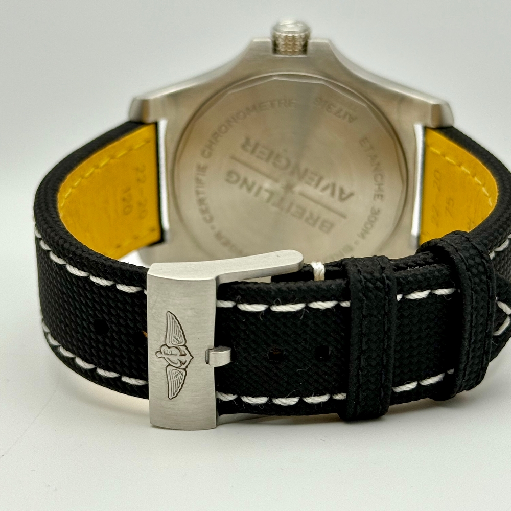 Breitling Avenger Automatic 43