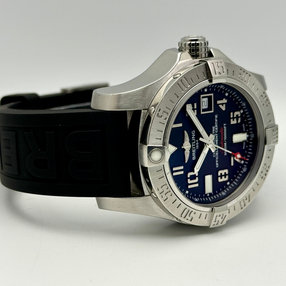 Breitling Avenger II Seawolf