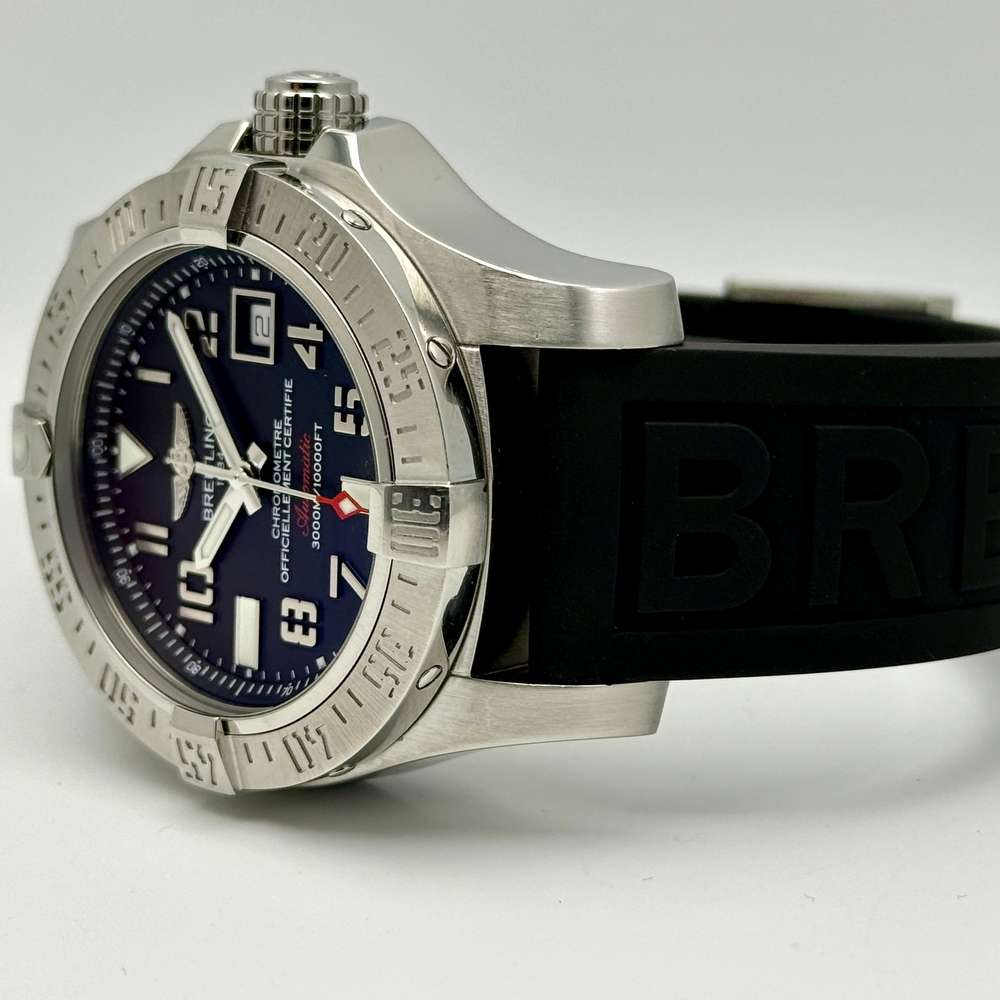 Breitling Avenger II Seawolf