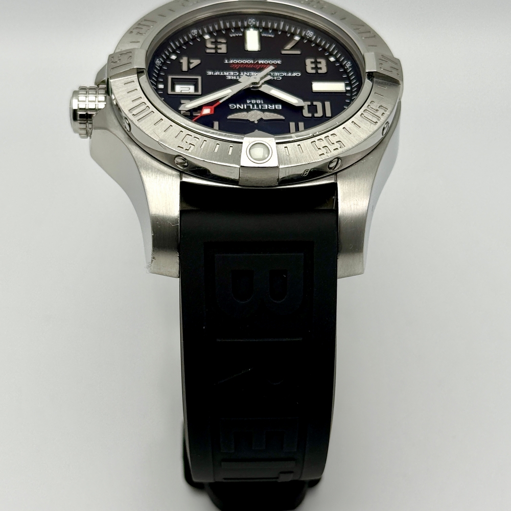 Breitling Avenger II Seawolf