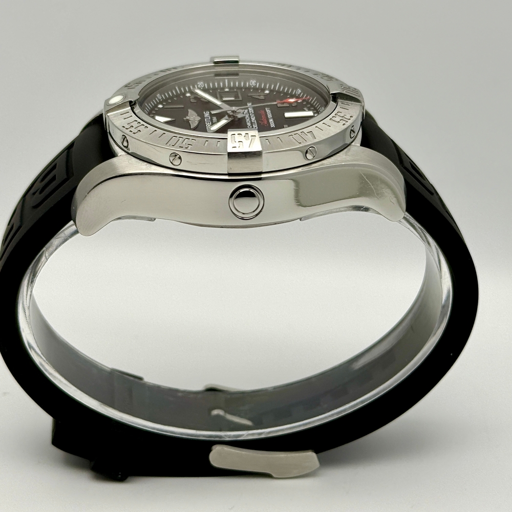 Breitling Avenger II Seawolf