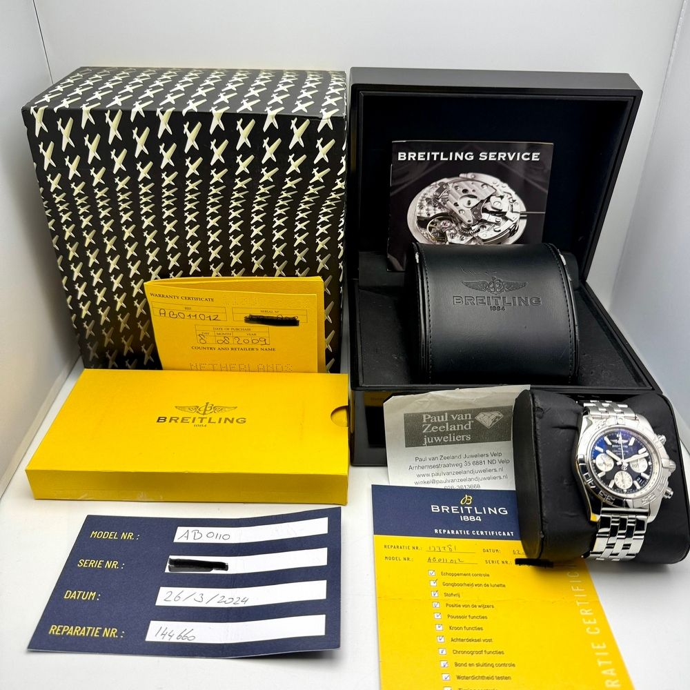 Breitling Chronomat 44 B01