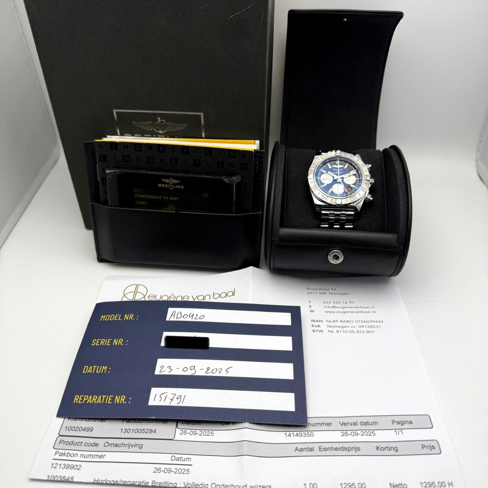 Breitling Chronomat 44 GMT