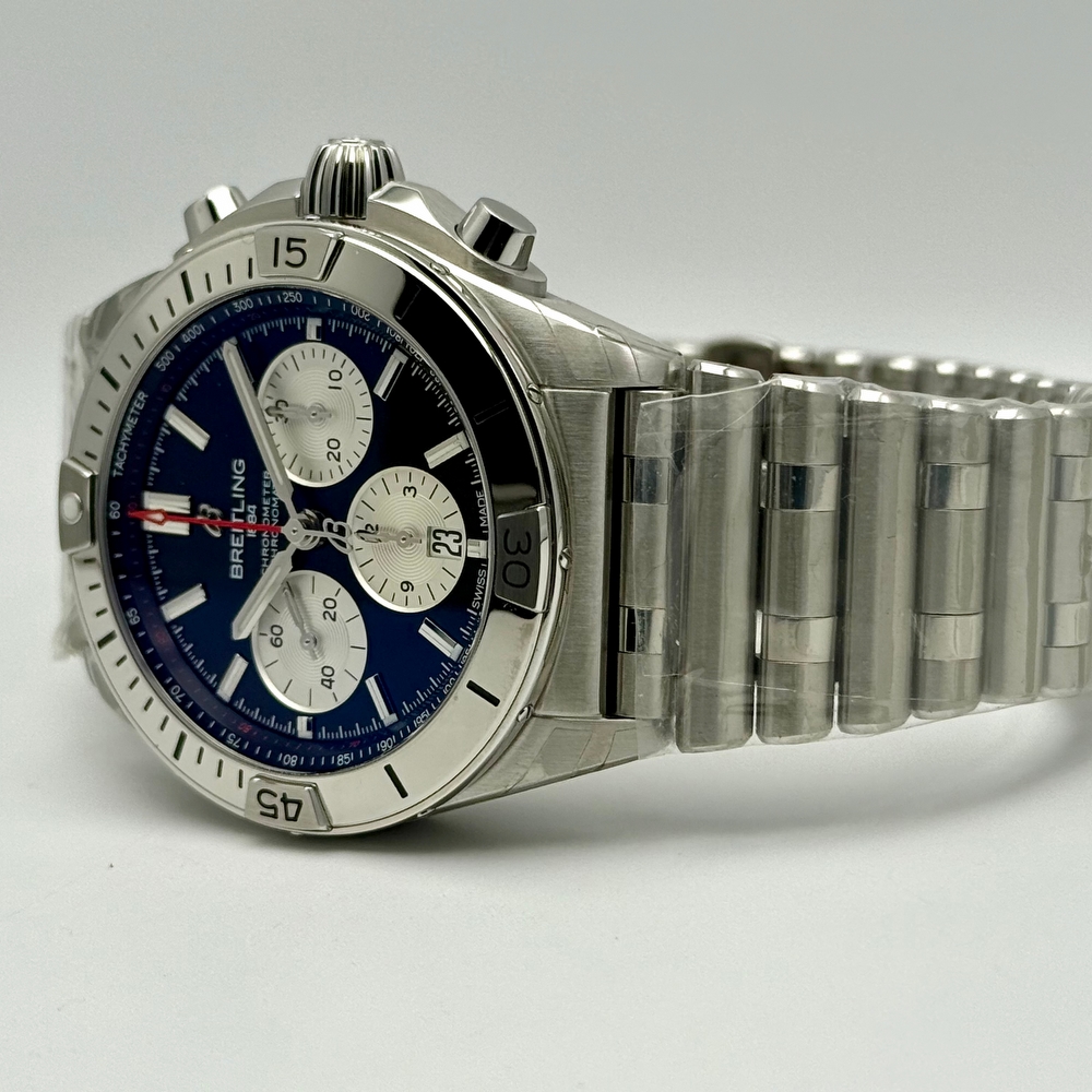 Breitling Chronomat B01 