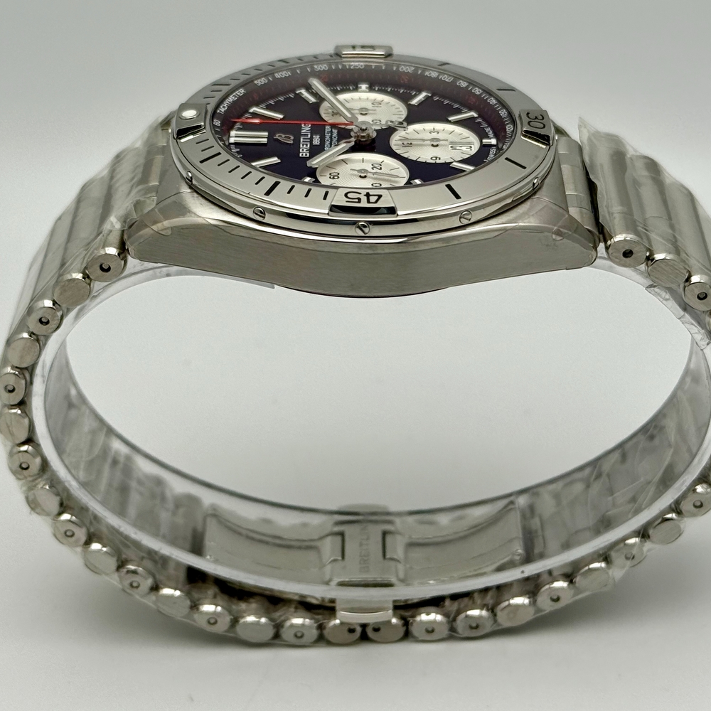 Breitling Chronomat B01 