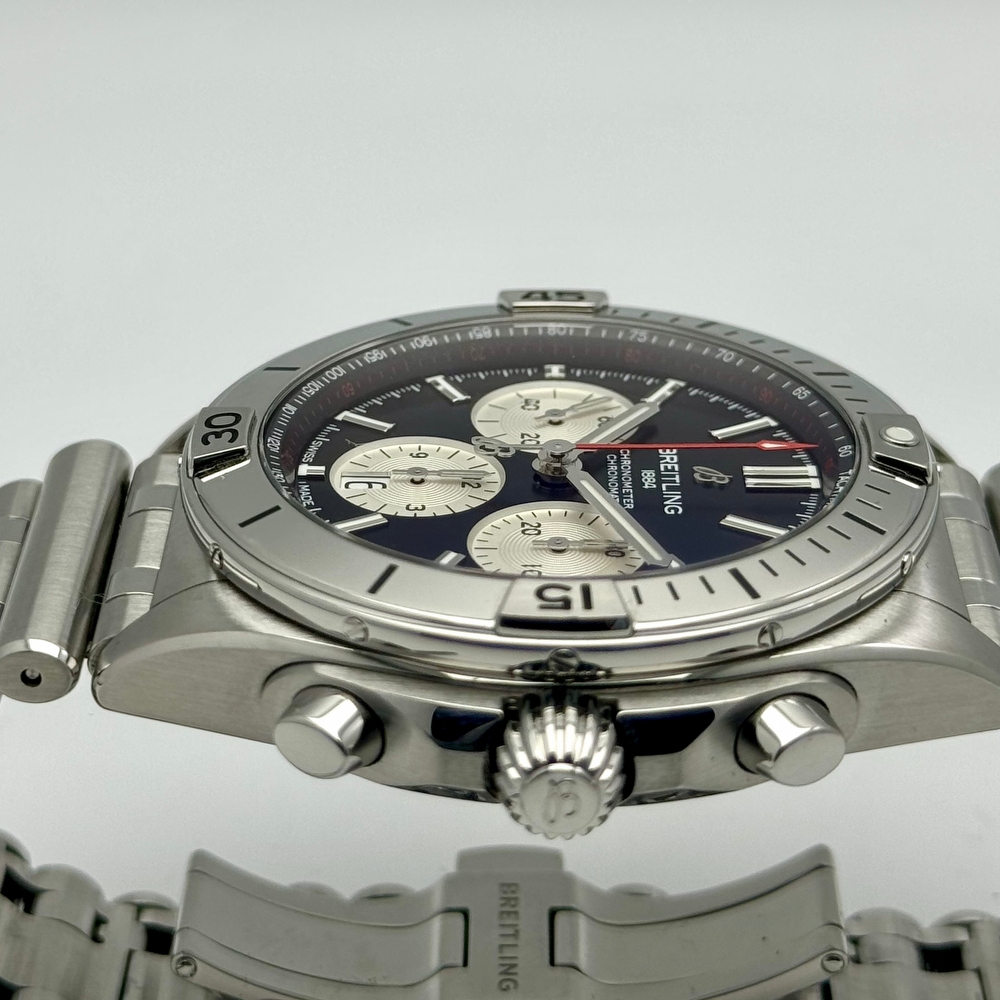 Breitling Chronomat B01 42