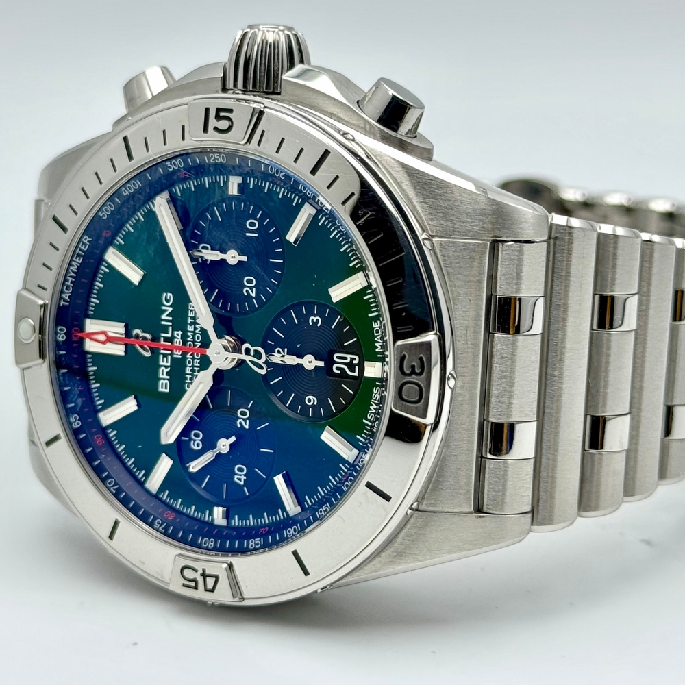 Breitling Chronomat B01 Green
