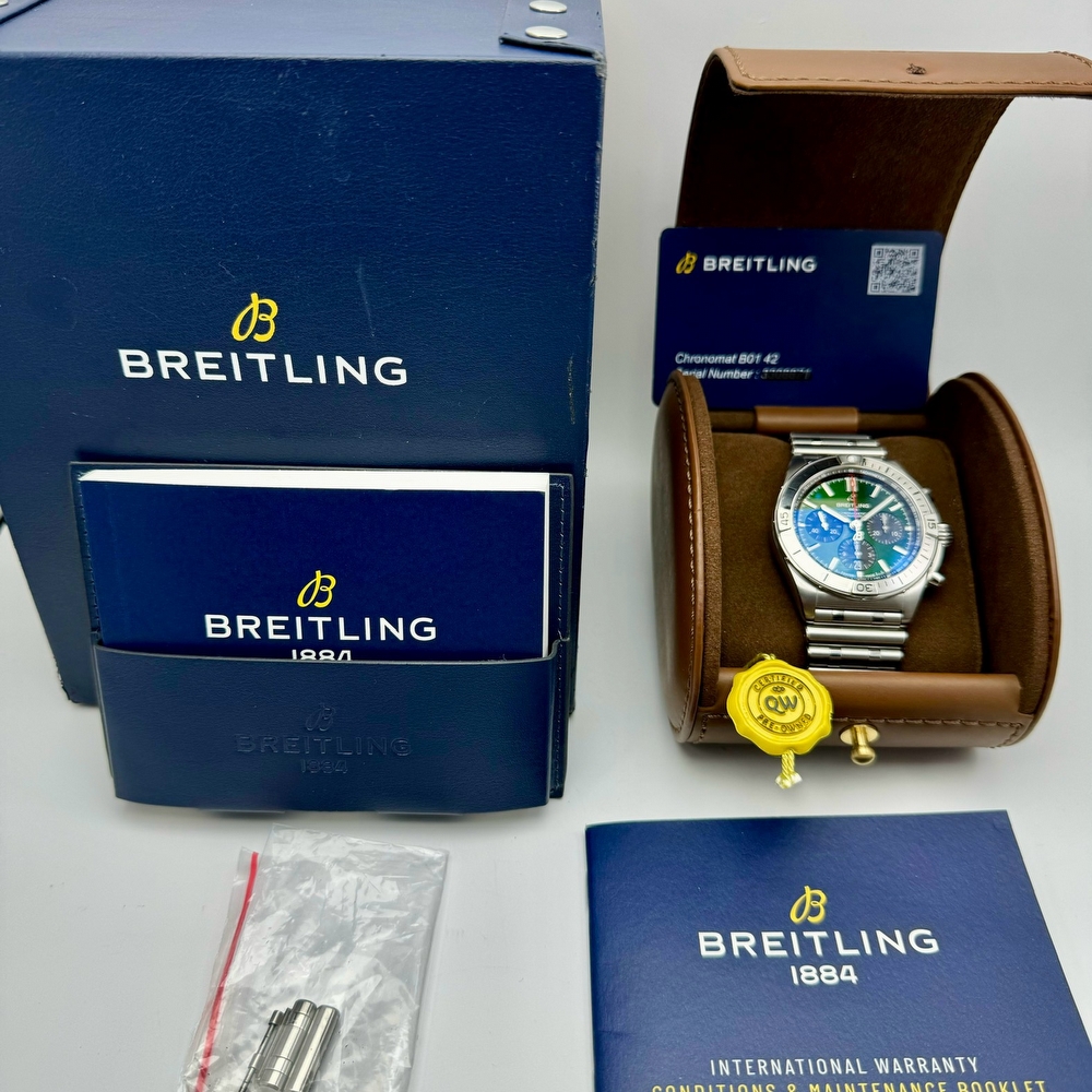 Breitling Chronomat B01 Green