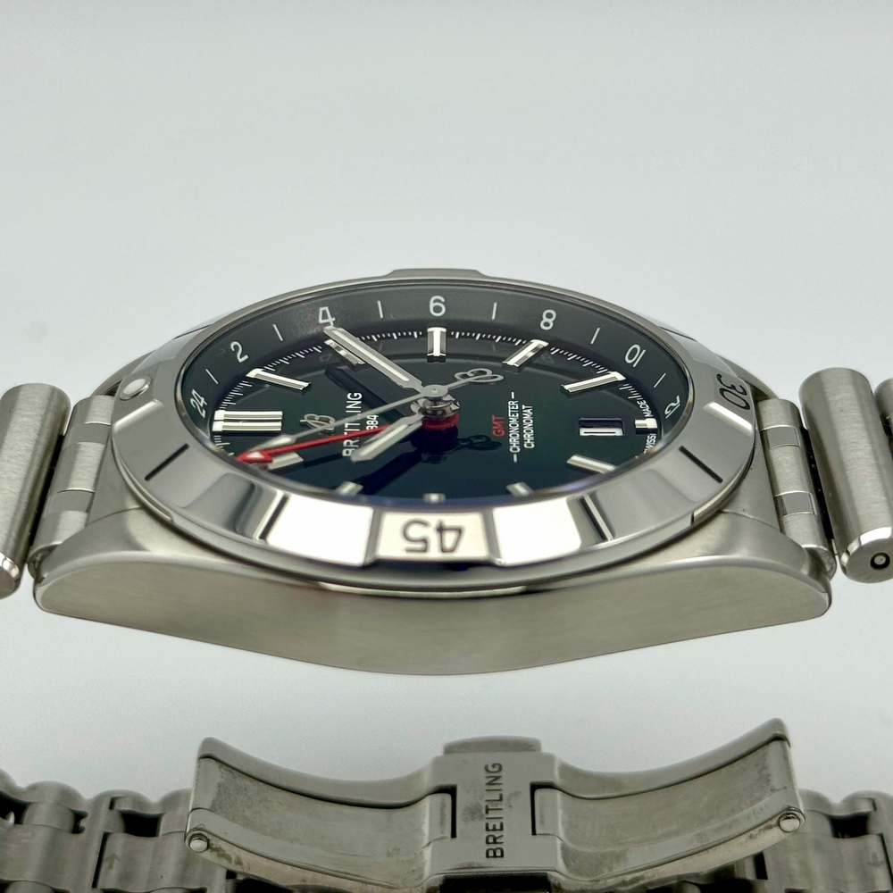 Breitling Chronomat GMT 40 Green
