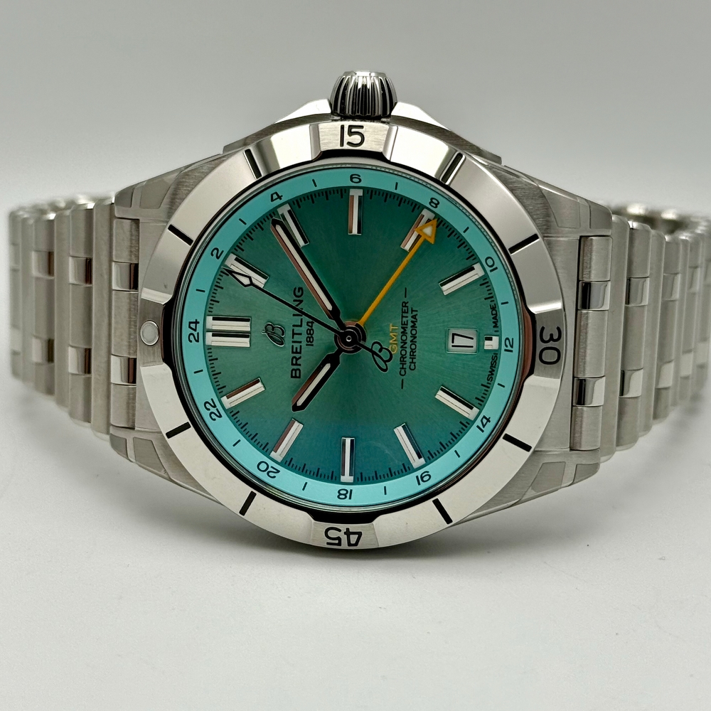 Breitling Chronomat Turquoise GMT 40