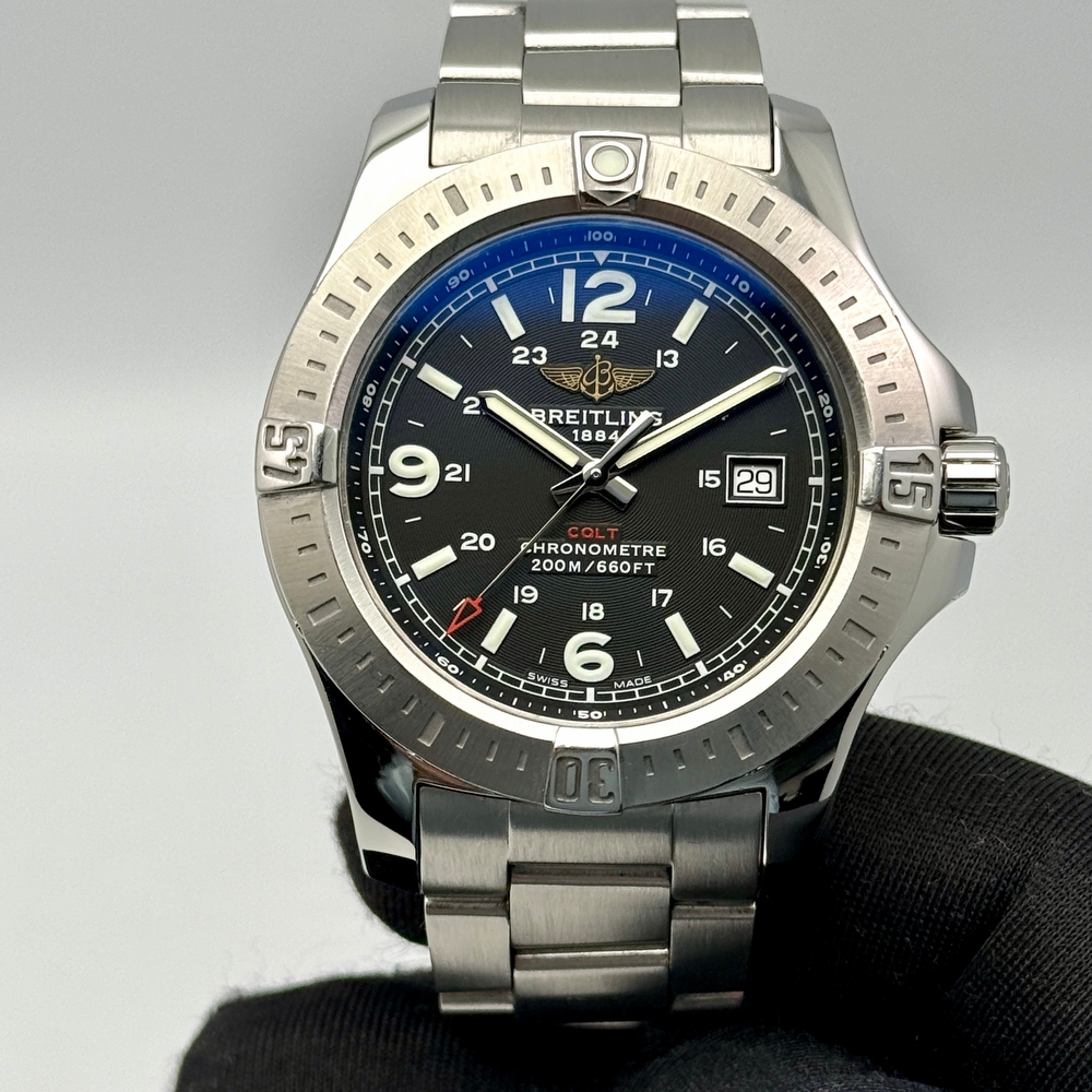 Breitling Colt 44