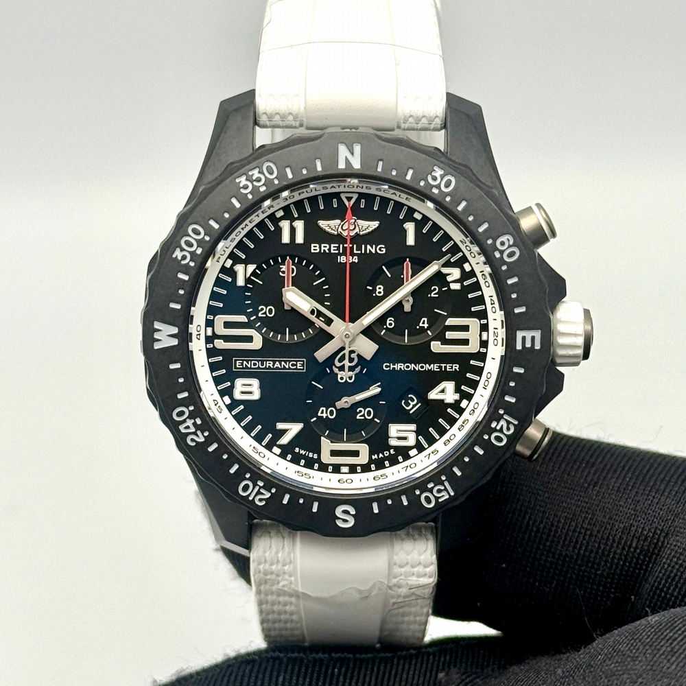 Breitling Endurance Pro 38 White