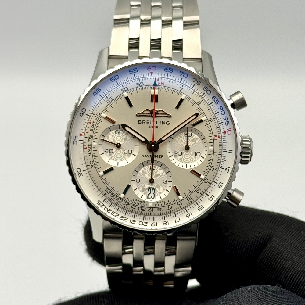 Breitling Navitimer B01