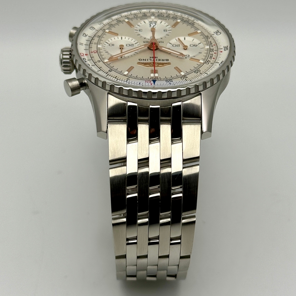 Breitling Navitimer B01