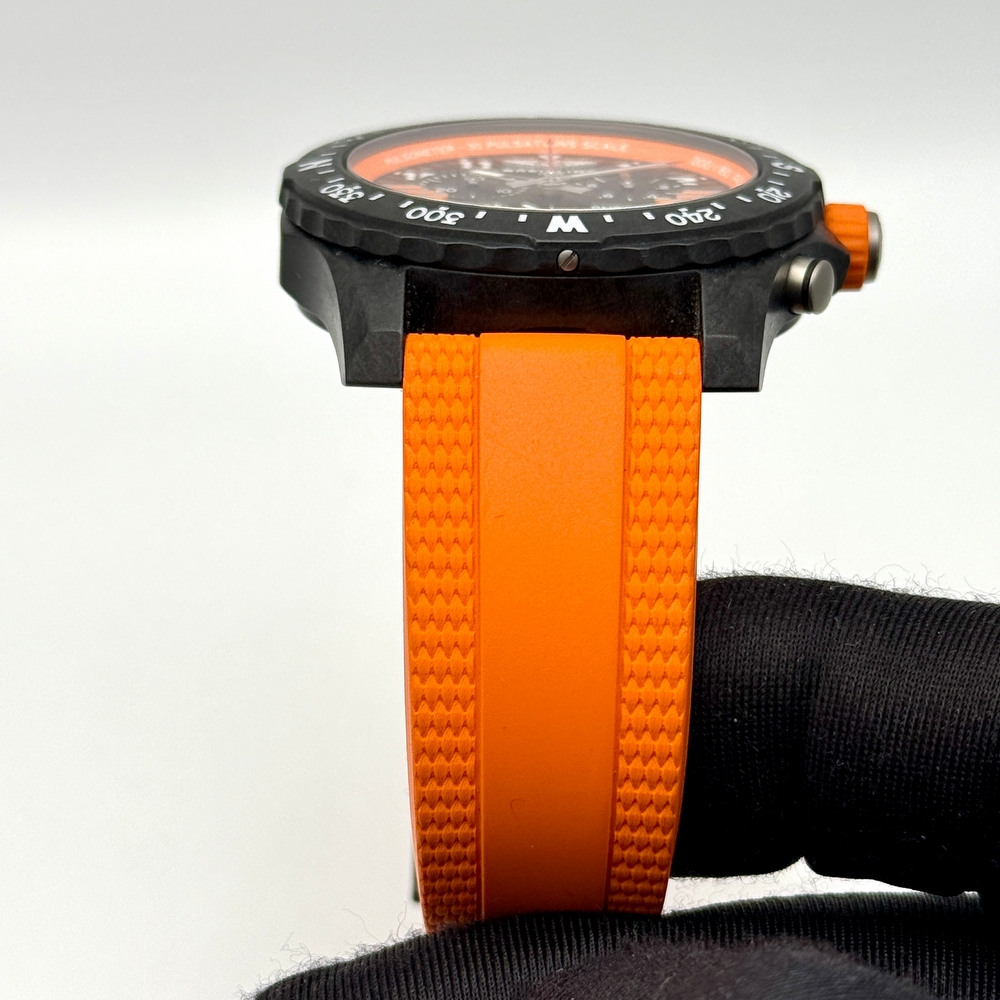 Breitling Professional Endurance Pro 44mm Orange