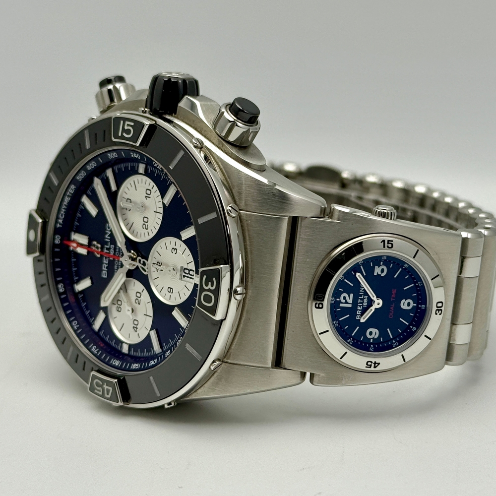 Breitling Super Chronomat B01 44 UTC