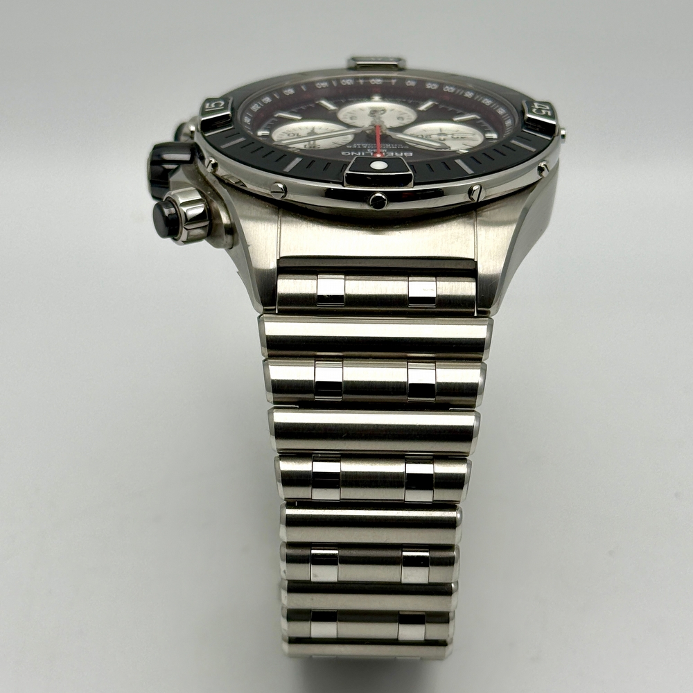 Breitling Super Chronomat B01 44 UTC