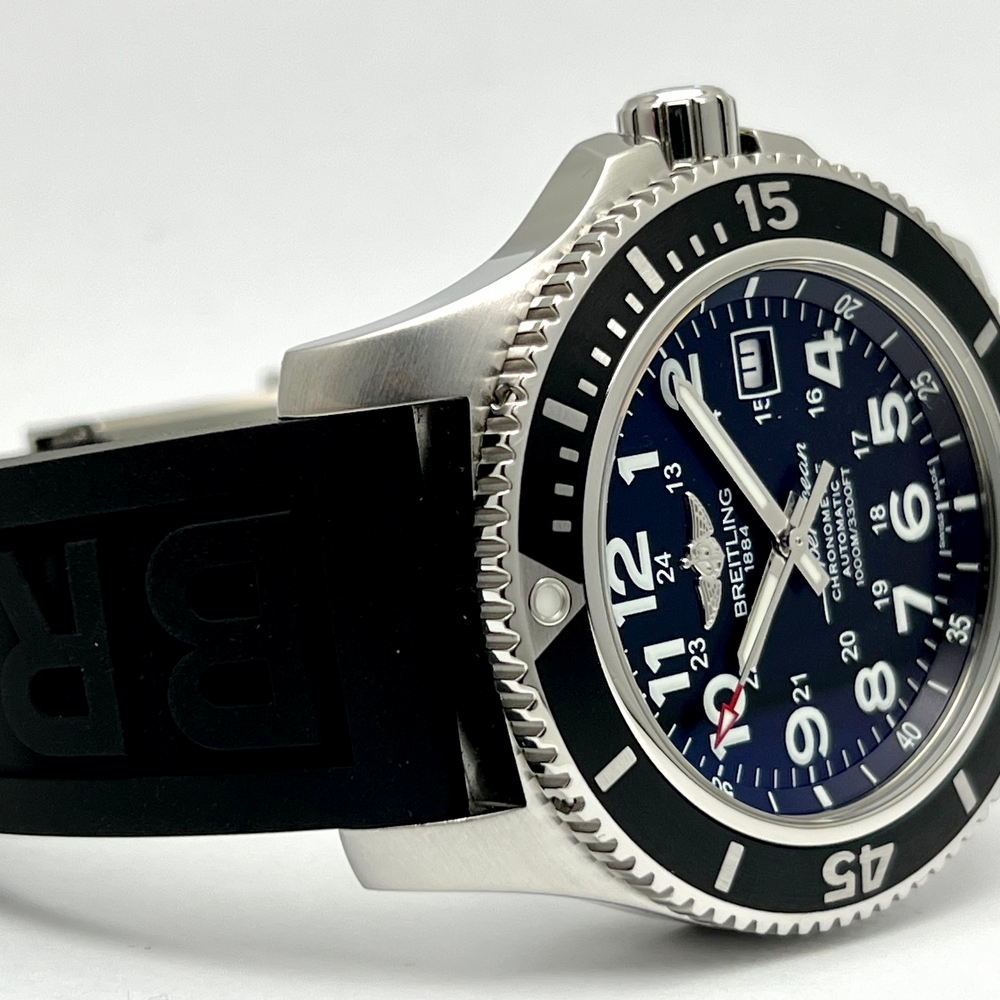 Breitling SuperOcean 2 black 44