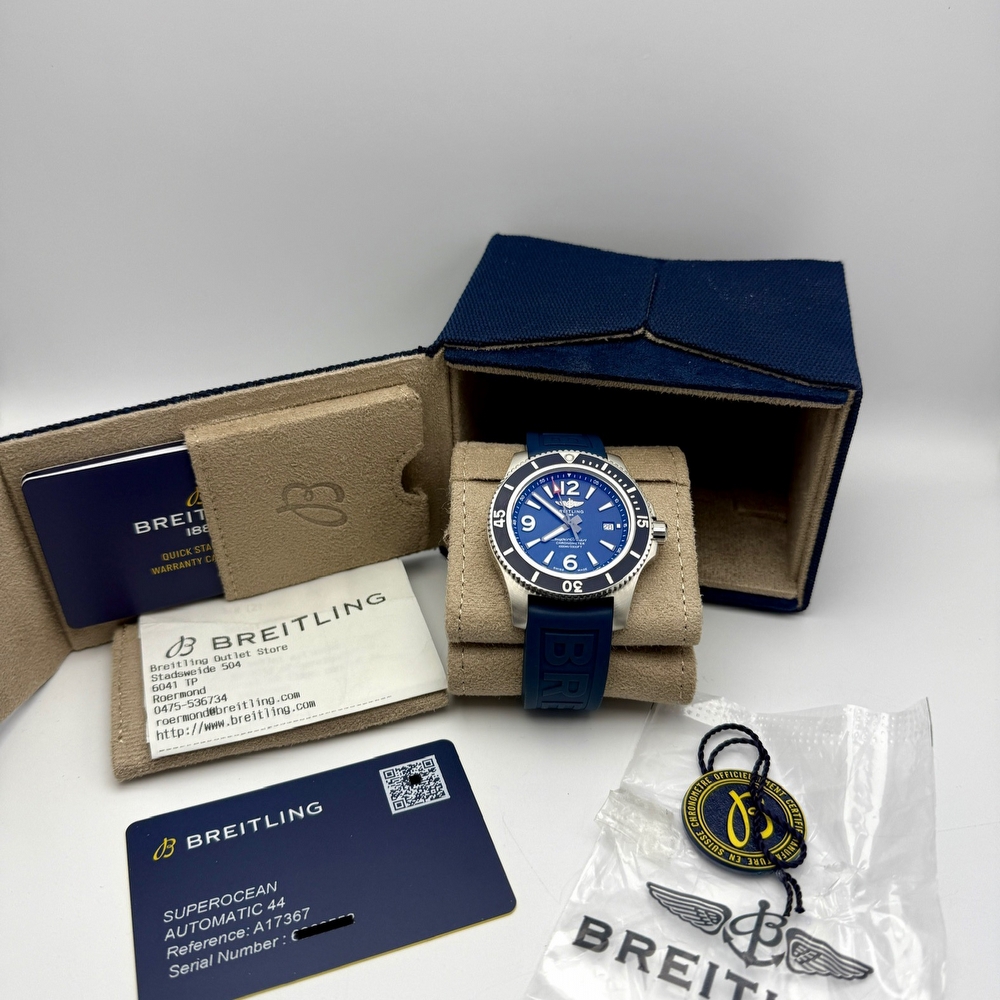 Breitling SuperOcean 44