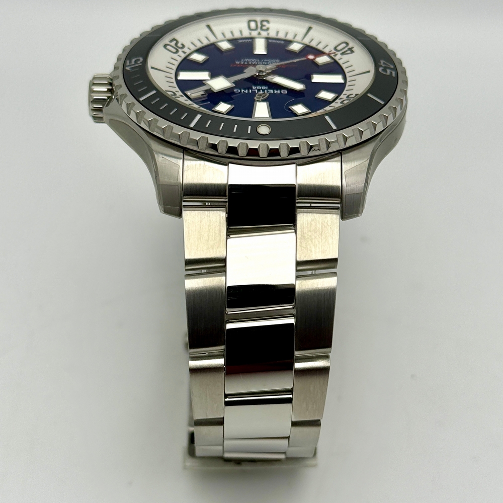 Breitling Superocean Automatic 