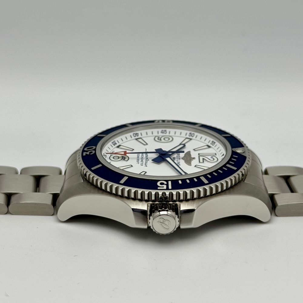Breitling Superocean Automatic 42 White 