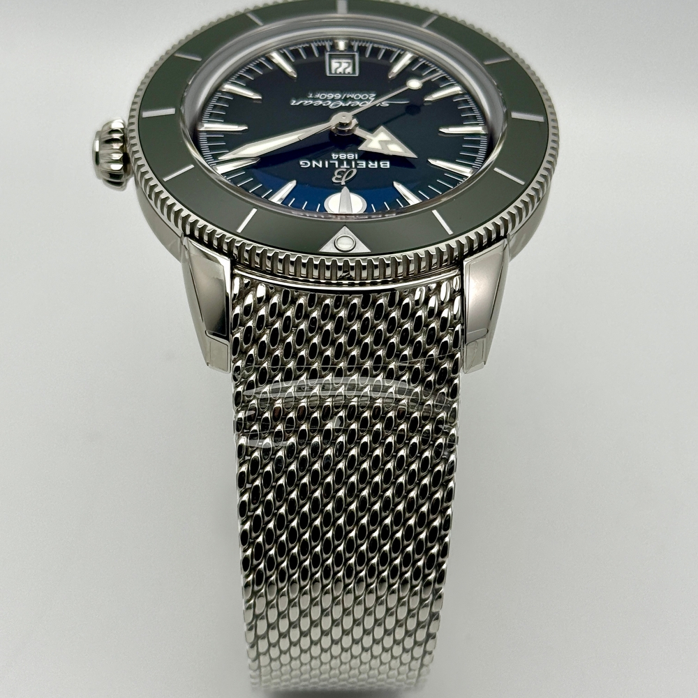 Breitling Superocean Heritage B31 