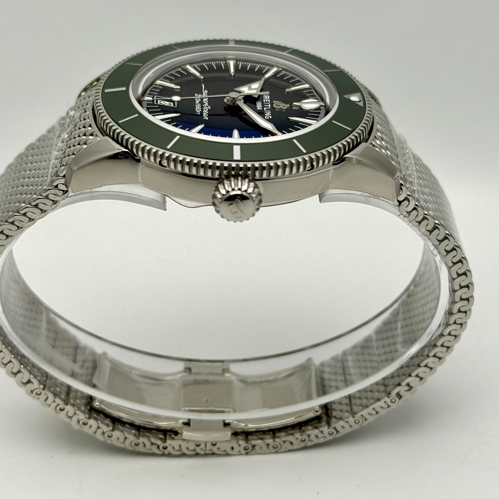 Breitling Superocean Heritage B31 