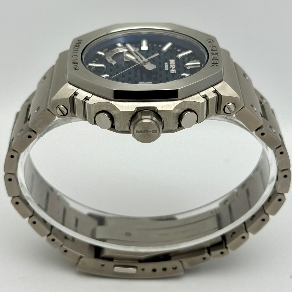 Casio G-Shock MR-G "Hanada-iro"