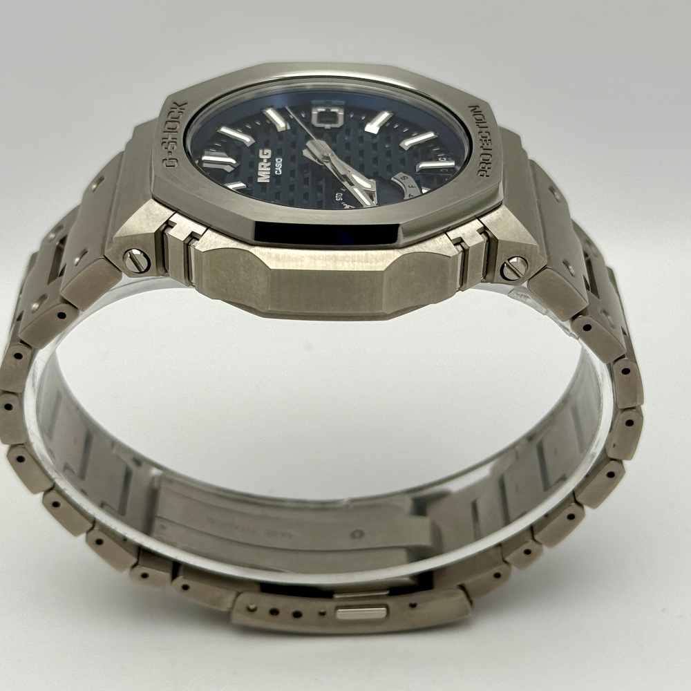 Casio G-Shock MR-G "Hanada-iro"