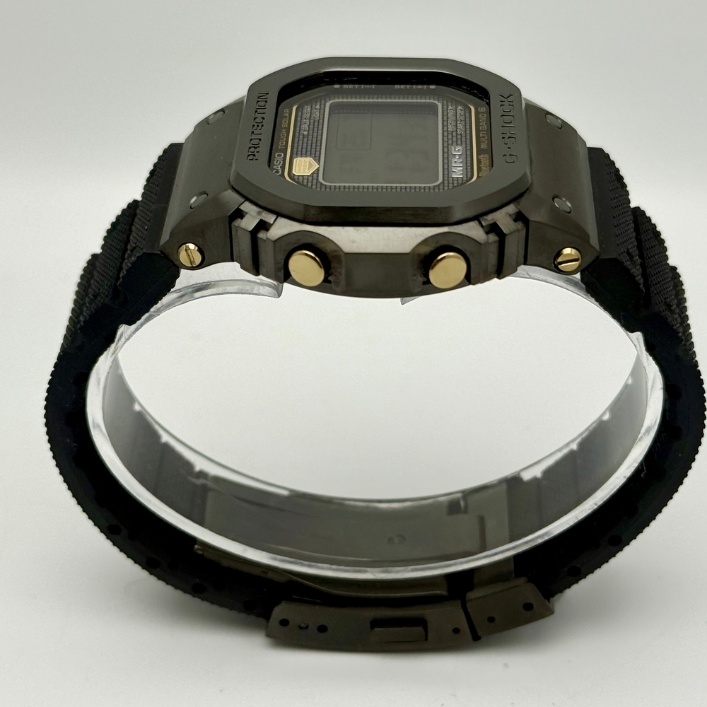 Casio G-Shock MRG-B5000