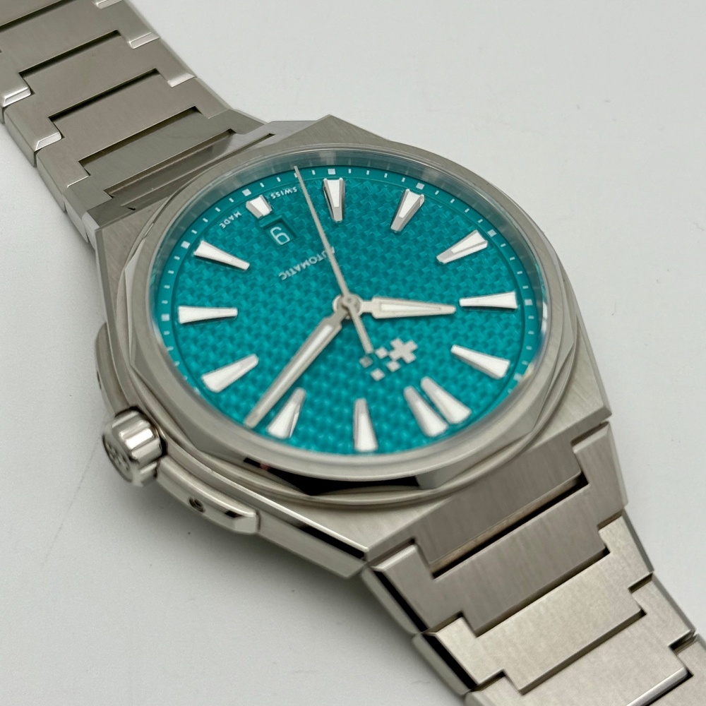 Christopher Ward The Twelve 40 Mineral Blue 